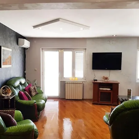 Apartment 200 M2 Centre Penthouse Amazing Balcony