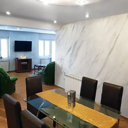 Apartment 200 M2 Centre Penthouse Amazing Balcony