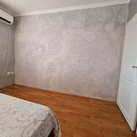 200 M2 Centre Penthouse Amazing Balcony