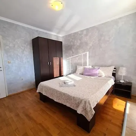 200 M2 Centre Penthouse Amazing Balcony *